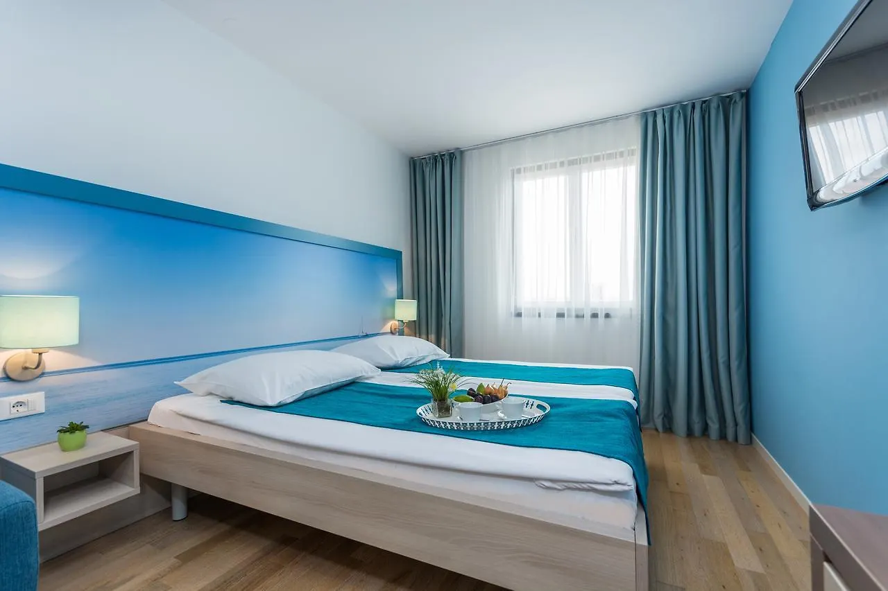Hotel Vista Vrsar 3*,